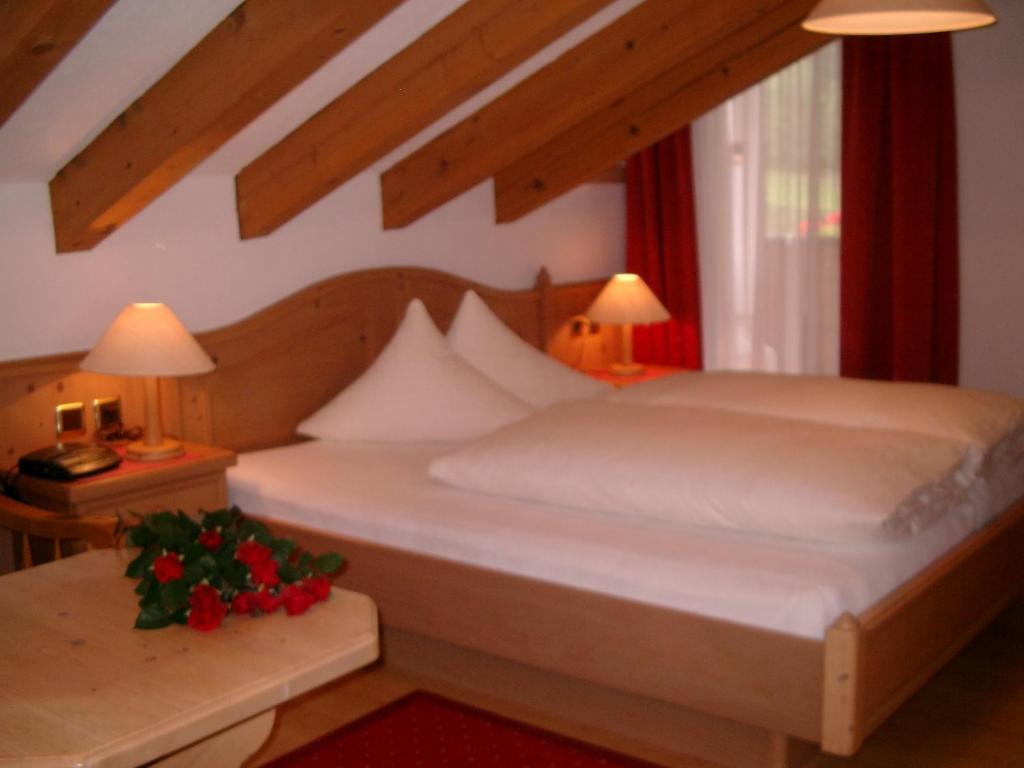 Hotel Camona & Apart Walserhof Samnaun Szoba fotó