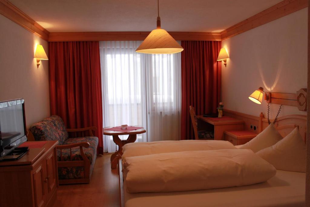Hotel Camona & Apart Walserhof Samnaun Szoba fotó