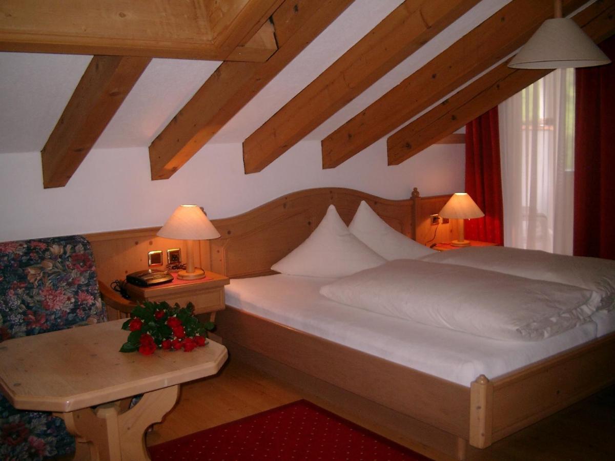 Hotel Camona & Apart Walserhof Samnaun Szoba fotó